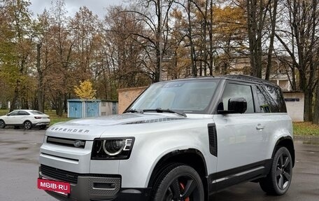 Land Rover Defender II, 2021 год, 6 200 000 рублей, 3 фотография