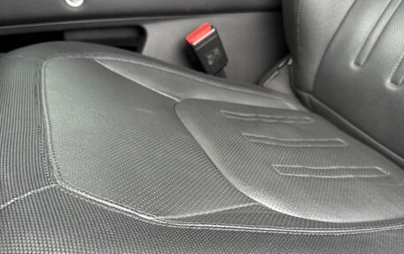 Land Rover Defender II, 2021 год, 6 200 000 рублей, 18 фотография