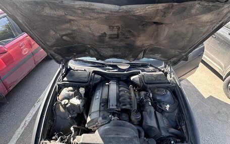 BMW 5 серия, 1998 год, 320 000 рублей, 6 фотография