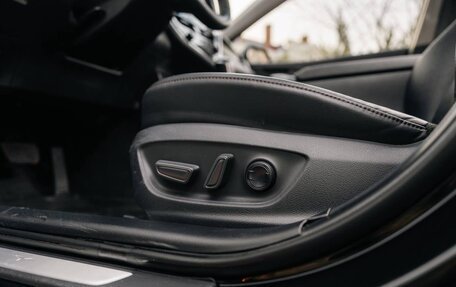 Toyota Camry, 2023 год, 3 600 000 рублей, 13 фотография