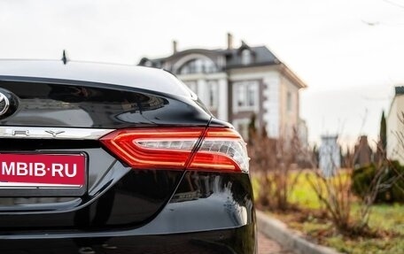 Toyota Camry, 2023 год, 3 600 000 рублей, 8 фотография