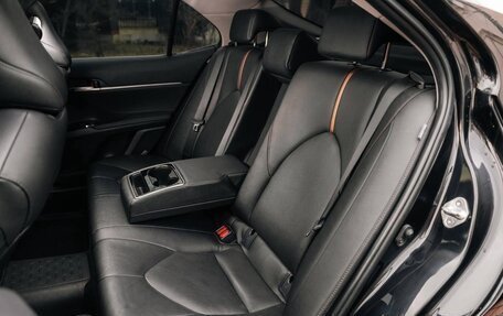 Toyota Camry, 2023 год, 3 600 000 рублей, 24 фотография