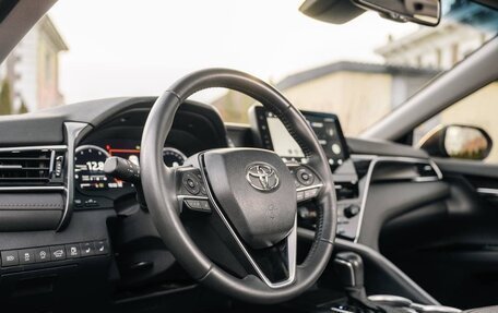 Toyota Camry, 2023 год, 3 600 000 рублей, 26 фотография