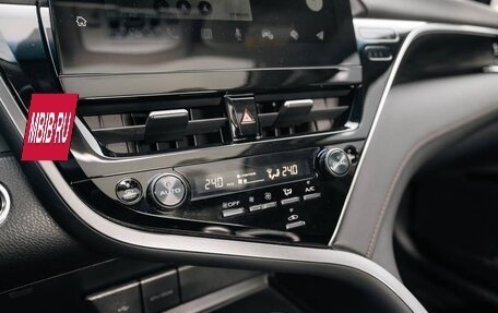 Toyota Camry, 2023 год, 3 600 000 рублей, 17 фотография