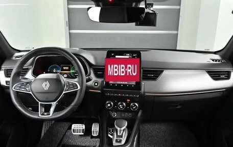 Renault Arkana I, 2023 год, 1 300 500 рублей, 6 фотография