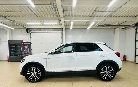 Volkswagen T-Roc I, 2020 год, 2 449 900 рублей, 3 фотография