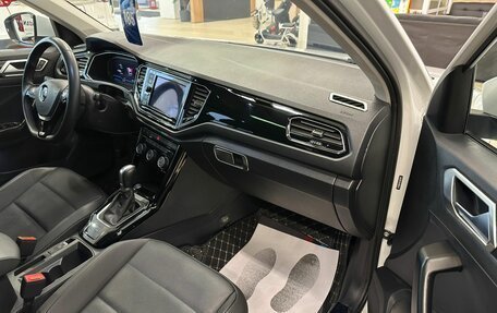 Volkswagen T-Roc I, 2020 год, 2 449 900 рублей, 12 фотография