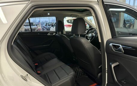 Volkswagen T-Roc I, 2020 год, 2 449 900 рублей, 19 фотография