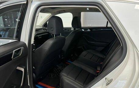 Volkswagen T-Roc I, 2020 год, 2 449 900 рублей, 18 фотография