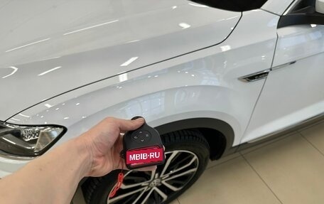 Volkswagen T-Roc I, 2020 год, 2 449 900 рублей, 21 фотография