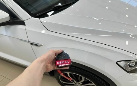 Volkswagen T-Roc I, 2020 год, 2 449 900 рублей, 29 фотография