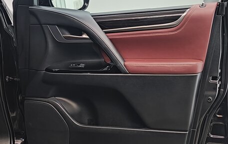 Lexus LX III, 2017 год, 7 400 000 рублей, 20 фотография