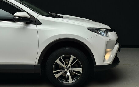 Toyota RAV4, 2017 год, 2 350 000 рублей, 7 фотография