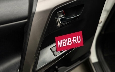 Toyota RAV4, 2017 год, 2 350 000 рублей, 16 фотография