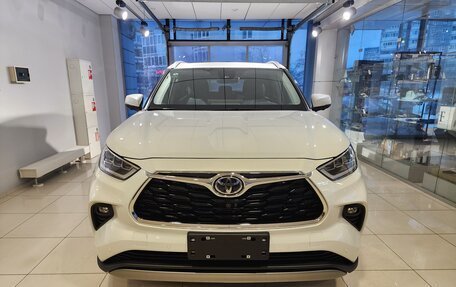 Toyota Highlander, 2025 год, 5 800 000 рублей, 6 фотография