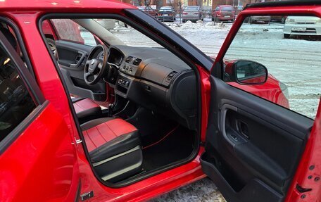 Skoda Fabia II, 2012 год, 700 000 рублей, 7 фотография