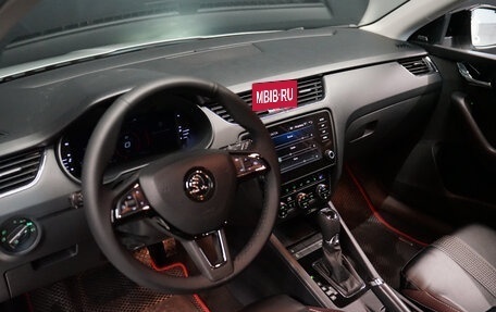 Skoda Octavia, 2019 год, 2 250 000 рублей, 11 фотография