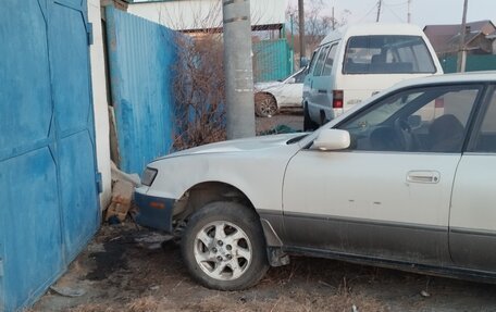 Toyota Vista, 1992 год, 165 000 рублей, 1 фотография