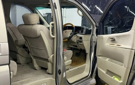 Nissan Elgrand III, 2003 год, 1 350 000 рублей, 9 фотография