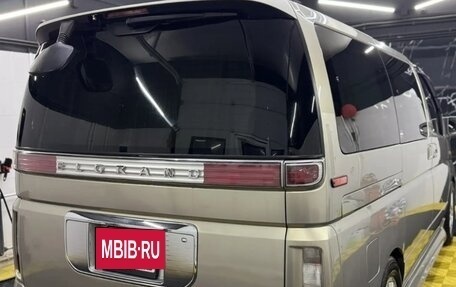 Nissan Elgrand III, 2003 год, 1 350 000 рублей, 7 фотография