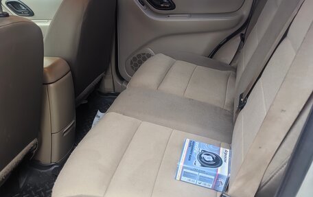 Ford Escape II, 2004 год, 650 000 рублей, 7 фотография