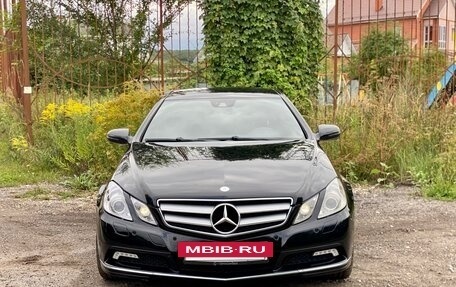 Mercedes-Benz E-Класс, 2009 год, 1 190 000 рублей, 2 фотография