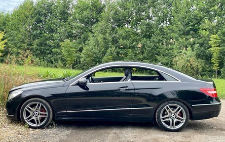 Mercedes-Benz E-Класс, 2009 год, 1 190 000 рублей, 5 фотография