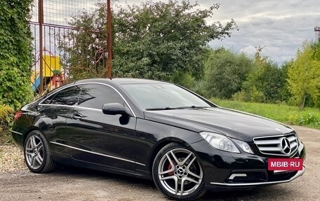 Mercedes-Benz E-Класс, 2009 год, 1 190 000 рублей, 11 фотография