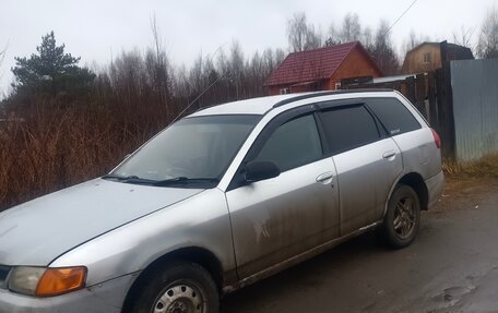Nissan Wingroad III, 2001 год, 105 000 рублей, 2 фотография