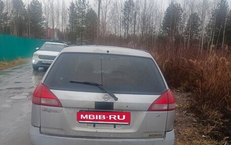 Nissan Wingroad III, 2001 год, 105 000 рублей, 4 фотография