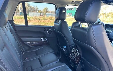 Land Rover Range Rover IV рестайлинг, 2016 год, 3 500 000 рублей, 10 фотография