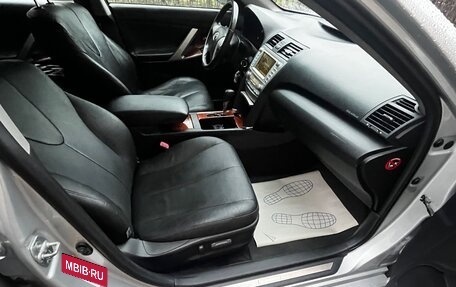 Toyota Camry, 2011 год, 1 031 000 рублей, 9 фотография