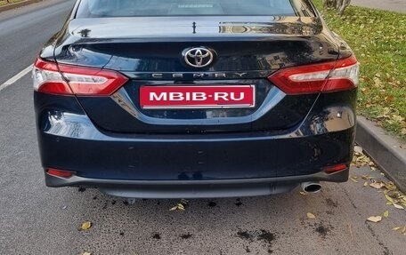 Toyota Camry, 2020 год, 3 100 000 рублей, 1 фотография