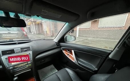 Toyota Camry, 2011 год, 1 031 000 рублей, 20 фотография