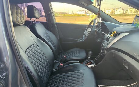 Hyundai Solaris II рестайлинг, 2015 год, 1 100 000 рублей, 6 фотография