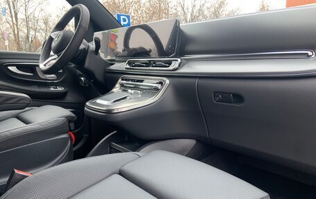 Mercedes-Benz V-Класс, 2025 год, 13 700 000 рублей, 18 фотография