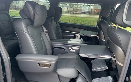 Mercedes-Benz V-Класс, 2025 год, 13 700 000 рублей, 12 фотография