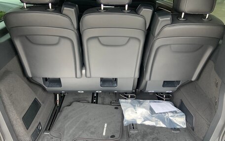 Mercedes-Benz V-Класс, 2025 год, 13 700 000 рублей, 23 фотография