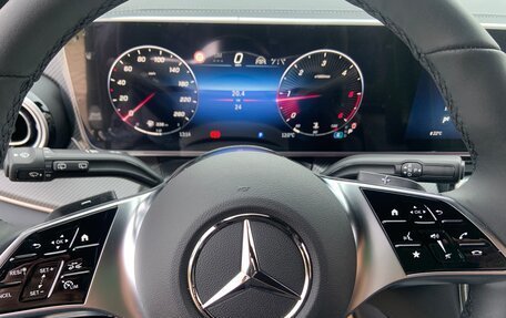 Mercedes-Benz V-Класс, 2025 год, 13 700 000 рублей, 26 фотография