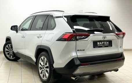 Toyota RAV4, 2021 год, 4 400 000 рублей, 6 фотография