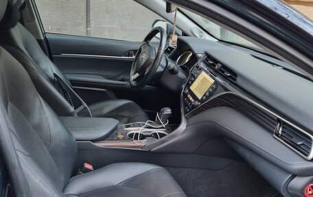 Toyota Camry, 2020 год, 3 100 000 рублей, 6 фотография