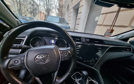Toyota Camry, 2020 год, 3 100 000 рублей, 10 фотография