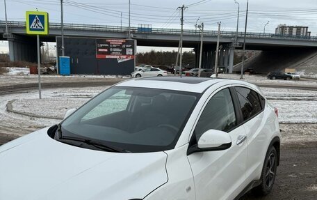 Honda Vezel, 2021 год, 1 650 000 рублей, 11 фотография