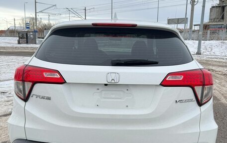 Honda Vezel, 2021 год, 1 650 000 рублей, 6 фотография