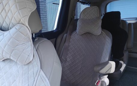 KIA Carnival III, 2017 год, 2 500 000 рублей, 8 фотография