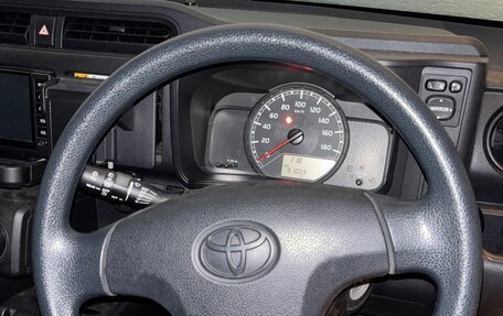 Toyota Probox I, 2017 год, 1 110 000 рублей, 2 фотография