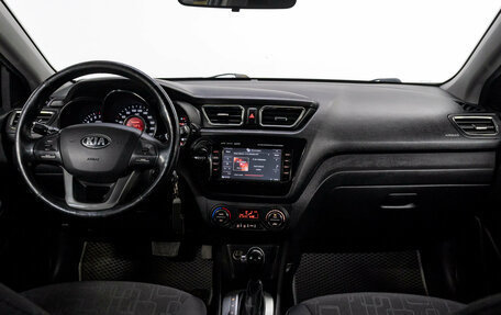 KIA Rio III рестайлинг, 2014 год, 1 000 000 рублей, 18 фотография