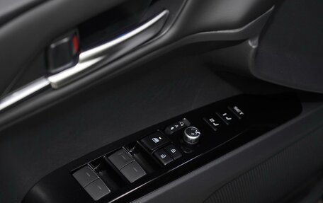 Toyota Camry, 2025 год, 4 550 000 рублей, 10 фотография