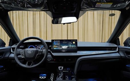 Toyota Camry, 2025 год, 4 550 000 рублей, 11 фотография