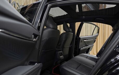 Toyota Camry, 2025 год, 4 550 000 рублей, 14 фотография